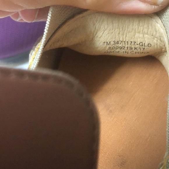 EUC 💠 Frye Metallic-Gold Slip-on Flats Size 7 (Runs Small) - Picture 8 of 13